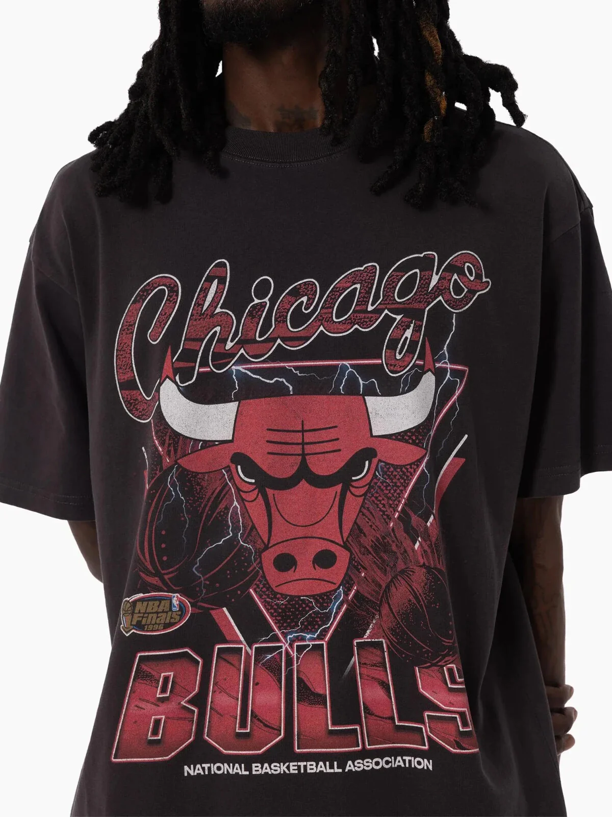 NBA Trigon Tee - Chicago Bulls - Shirt - T-Shirt - Mens - Adult - Image 4