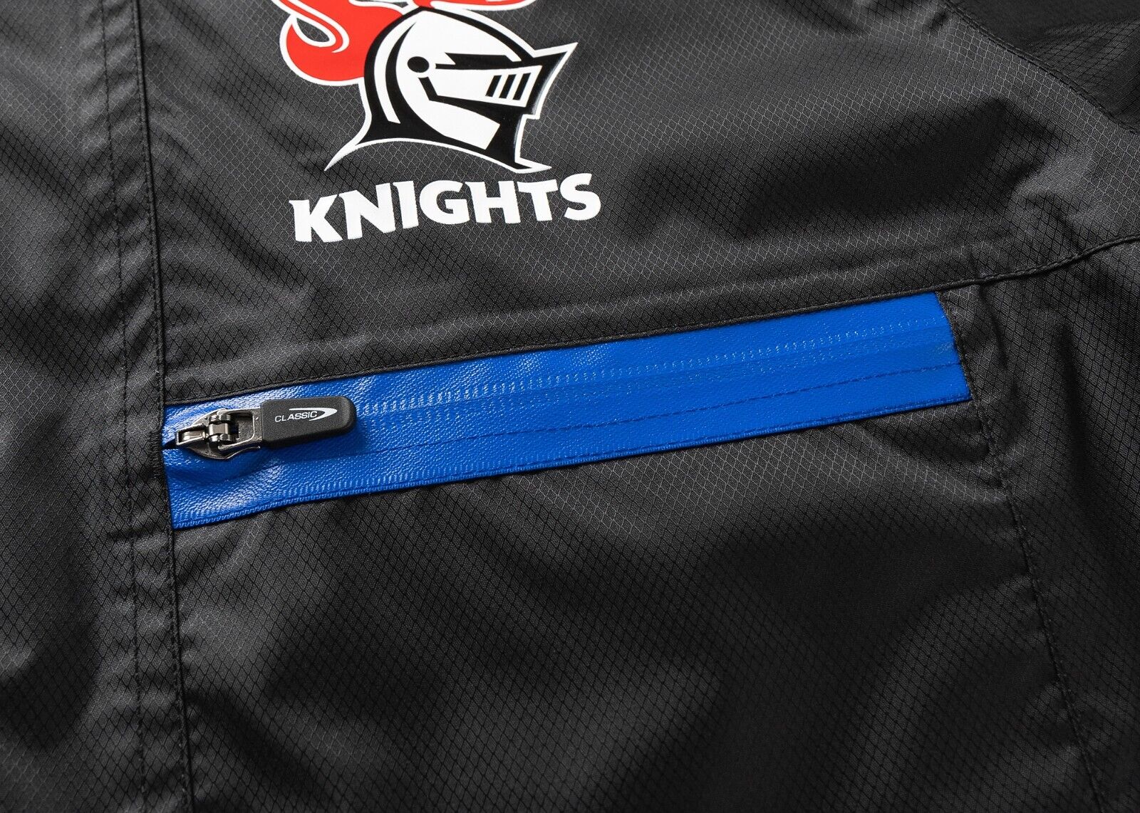 NRL 2025 Wet Weather Jacket - Newcastle Knights - Adult - Mens - Image 7