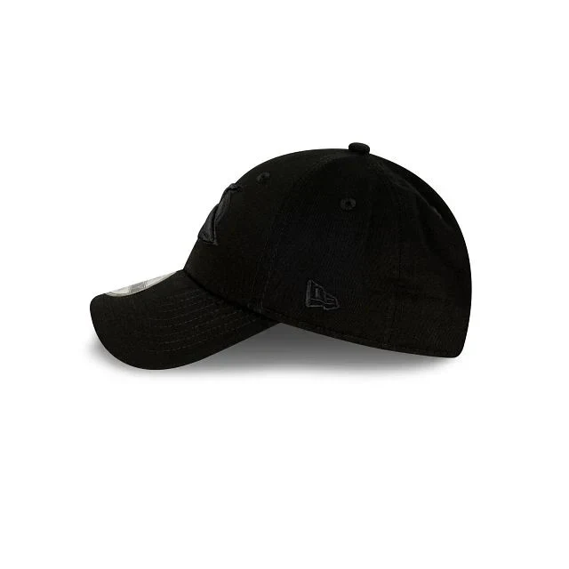 NRL Black on Black Cap - Cronulla Sharks - Adult - Unisex - 9FORTY - Hat - Image 4