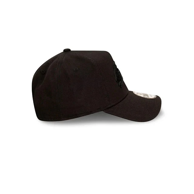 NRL Black on Black Cap - South Sydney Rabbitohs - Adult - Unisex - 9FORTY - Hat - Image 5