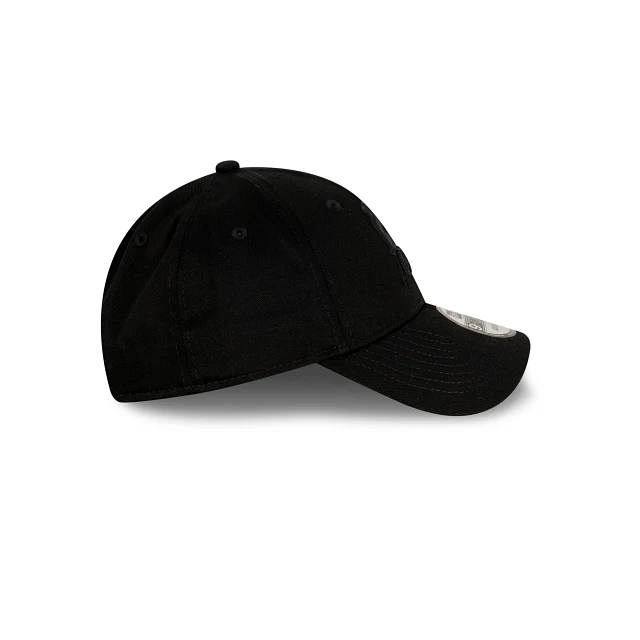 NRL Black on Black Cap - Sydney Roosters - Adult - Unisex - 9FORTY - Hat - Image 6